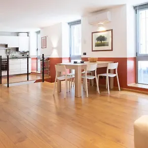  Appartamento Comfortable Flat In Porta Romana Italia